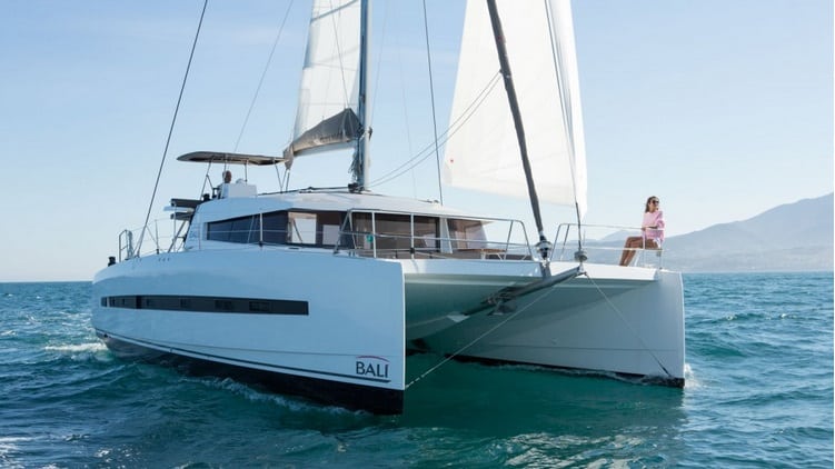 Catamaran BALI 4.5