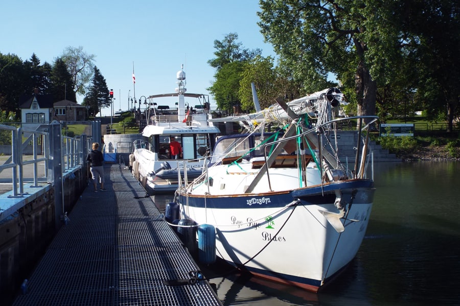 03_bye-bye-blues_canal-de-chambly_ecluses-1-2-3_andre-larouche