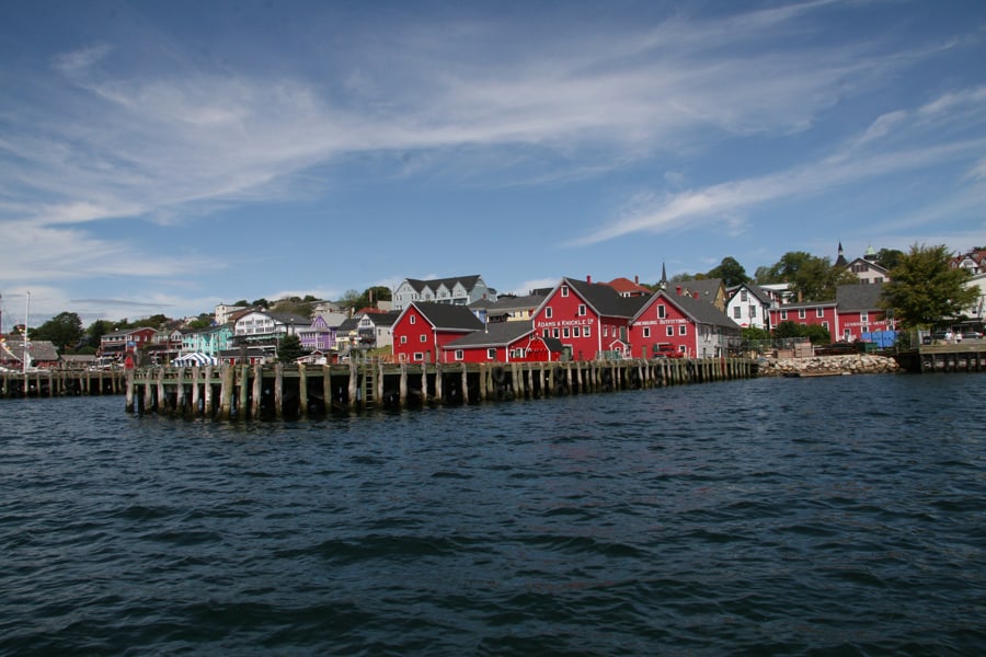 photo-5-l-arrivee-a-la-petite-ville-de-lunenburg