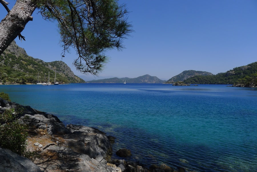 Baie de Goçek, vue de notre mouillage de Wall Bay.