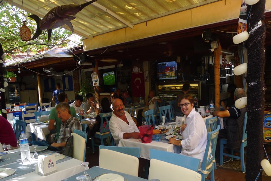 osez-la-mediterranee-le-marche-de-poissons-de-fethiye-et-ses-restaurants-3