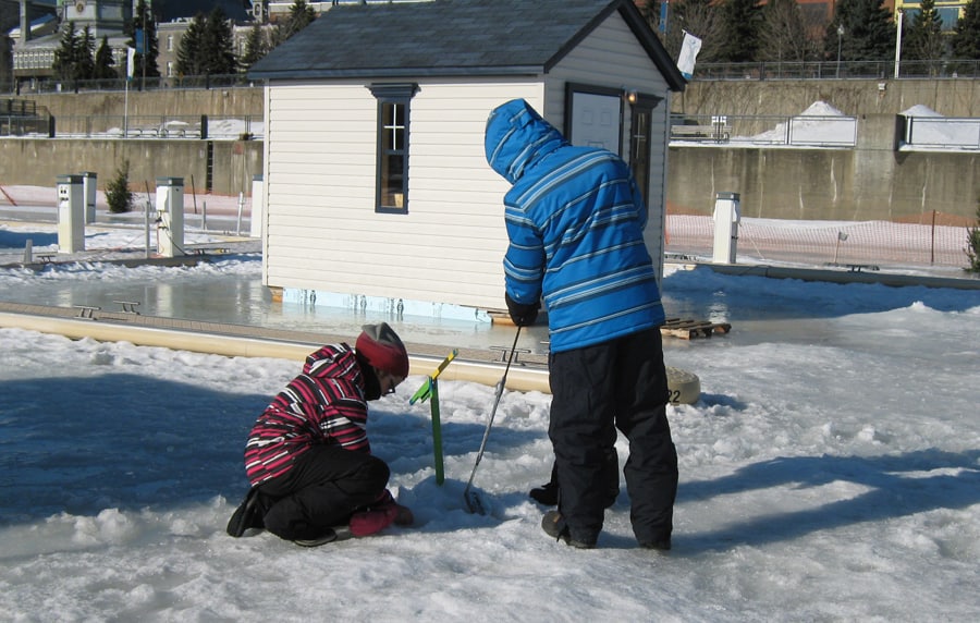 peche-sur-glace-vieux-port-de-montreal-comite-zip-jacques-cartier