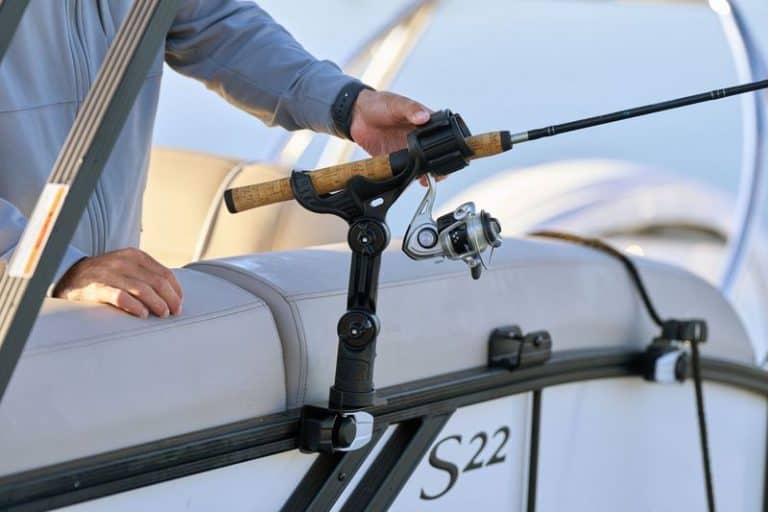 fishing-made-effortless-with-the-integrated-click-and-cruise-rod ...