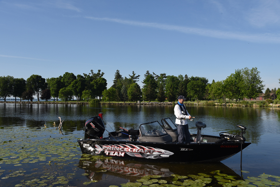 Même si c'est difficile, il faut quelquefois mettre sa canne de côté afin de consacrer du temps à son sondeur de fond.