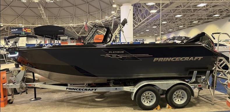 Bateaux Princecraft® remporte le prix d’Innovation 2026 du Minneapolis Boat Show pour son tout nouveau Platinum® 190. Crédit photo : Princecraft.