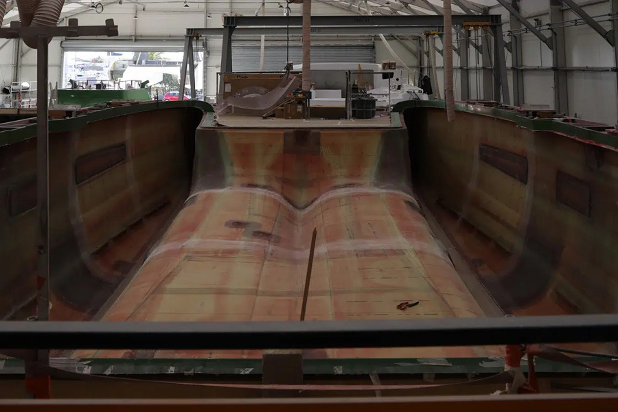 Outremer 57 en construction.