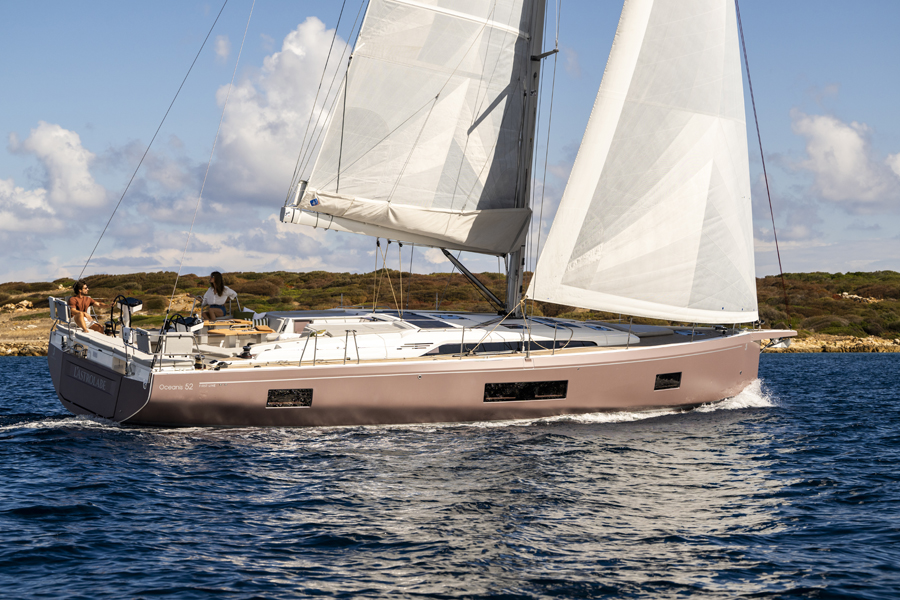 Oceanis 52. Crédit photo&nbsp;: BENETEAU.
