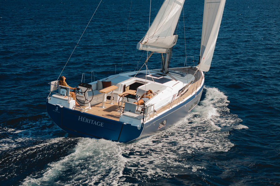 Oceanis 47. Crédit photo : BENETEAU.