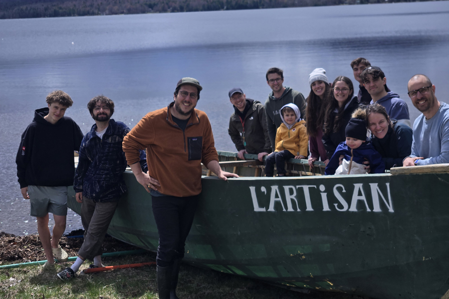 Livraison de l’Artisan au Camp Claret.