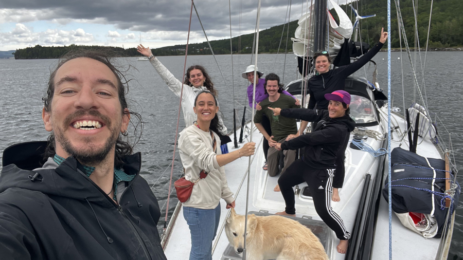 L’équipage pour la traversée, ainsi que Chloé et Taio.