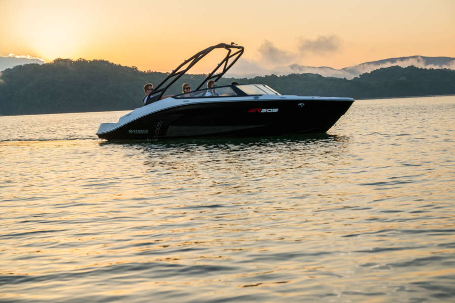 Yamaha AR205. Photo credit: Yamaha Motor Canada.
