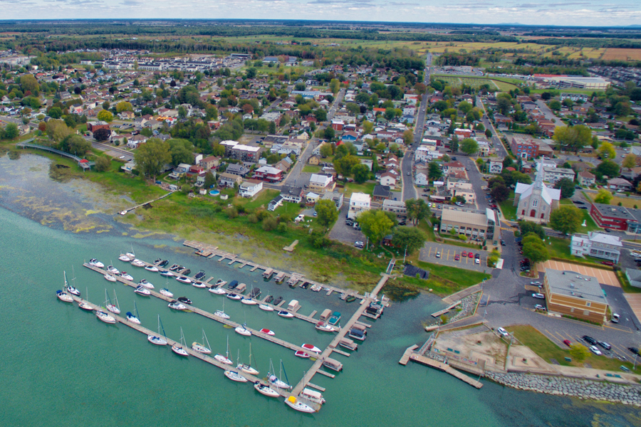 Marina, port de plaisance, club nautique, yacht club par excellence&nbsp;: Port de plaisance de Contrecœur. Crédit photo&nbsp;: Port de plaisance de Contrecœur.